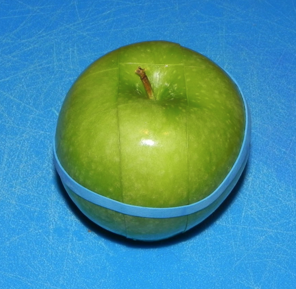 How to stop a cut up apple from browning