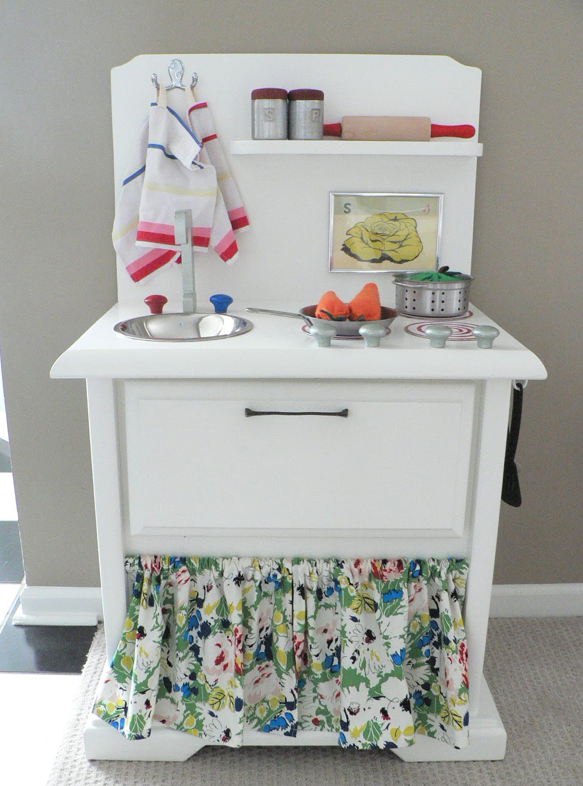 Repurpose and old end table into a play kitchen